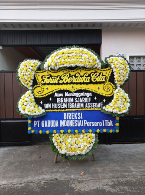 Papan Bunga Duka di Montong Gading